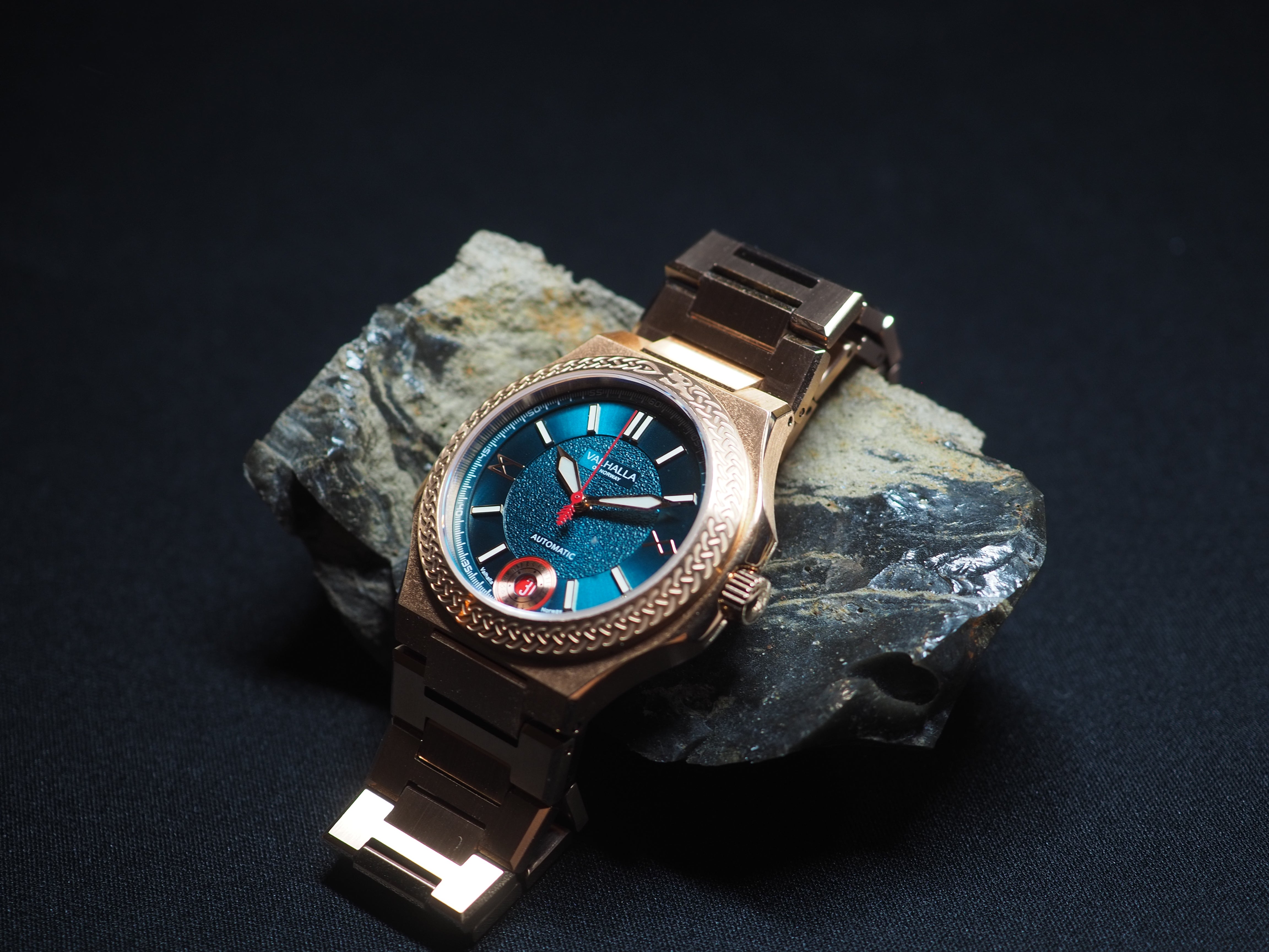 Orm Rose/Fjord Blue – Valhalla of Norway